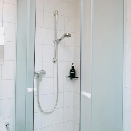 Mountain View Salzburg - Self Check-in - Appartement Grödig
